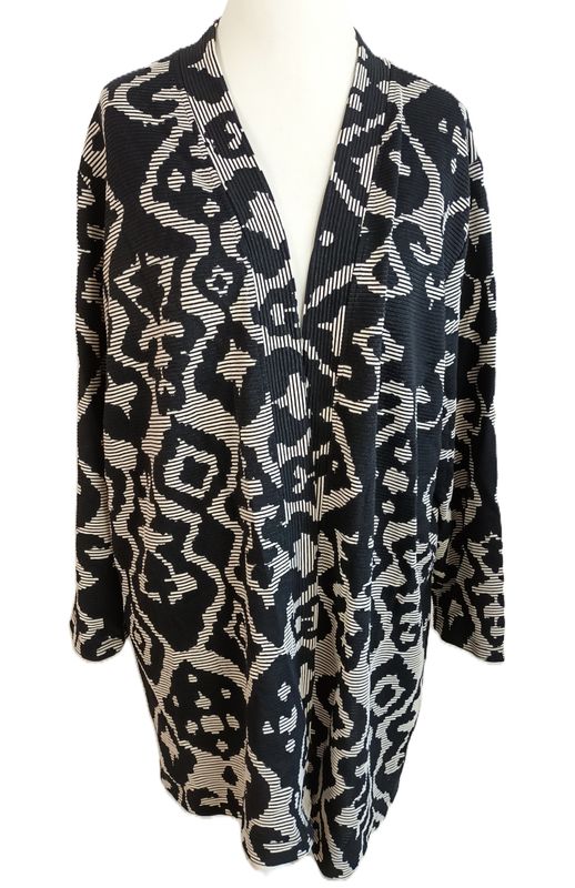 Strickjacke von Via Appia Due gr.50 in Schwarz/Sand