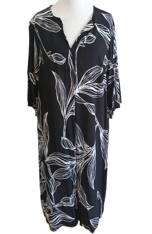 3/4 Arm  Kleid von Doris Streich gr.56 in Schwarz/Weiß