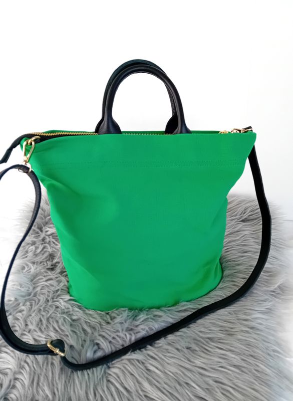 Henkeltasche/Umhängetasche in Grün