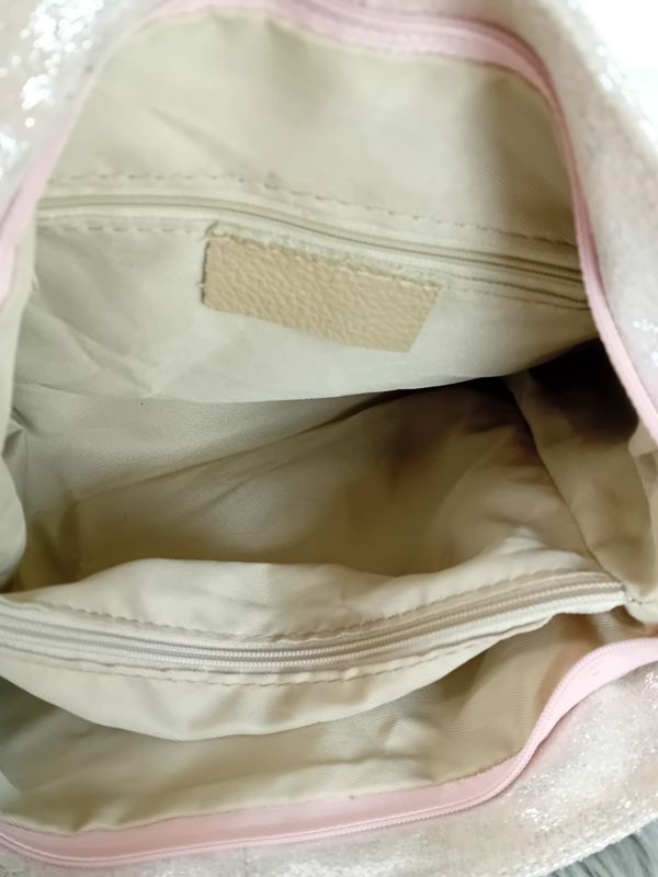 Umhängetasche in Hellbeige/Silber/Rosa