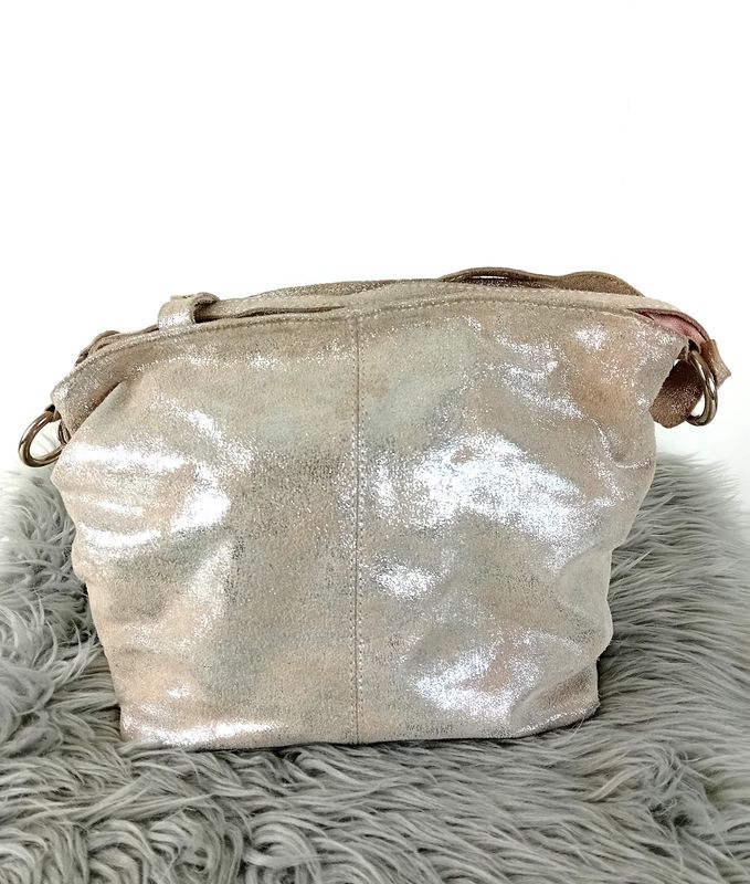 Umhängetasche in Hellbeige/Silber/Rosa