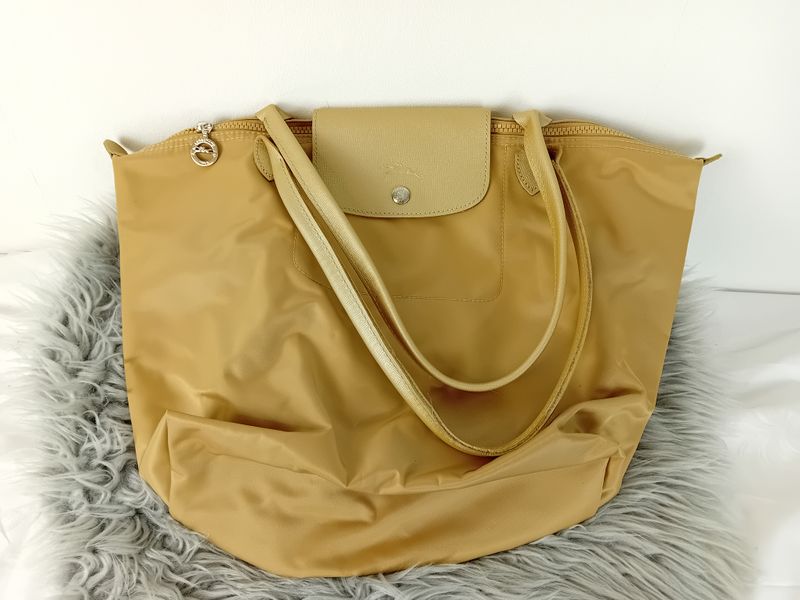 Henkeltasche von Longchamp in Beige