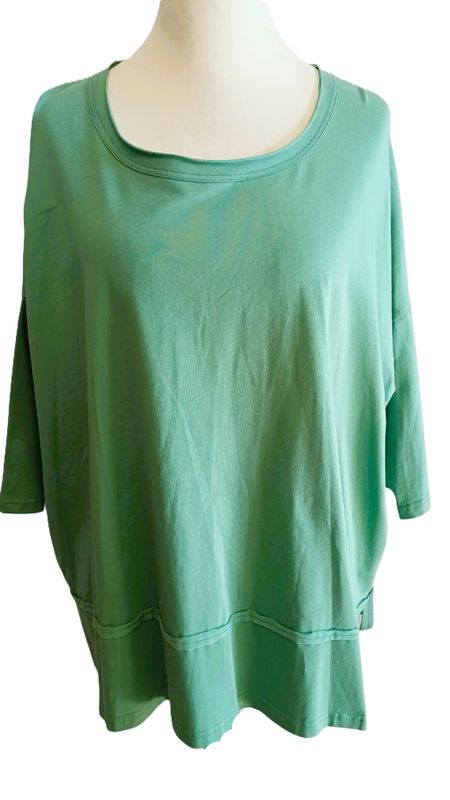 T-Shirt von Sinne gr.3 in Salbeigrün