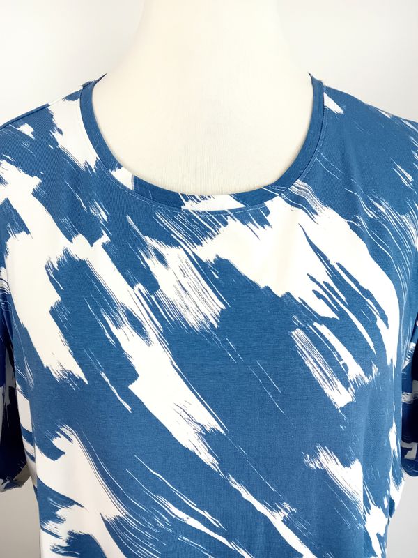 Kurzarm Maxikleid von Ulla Popken gr.54/56 in Blau/Weiß