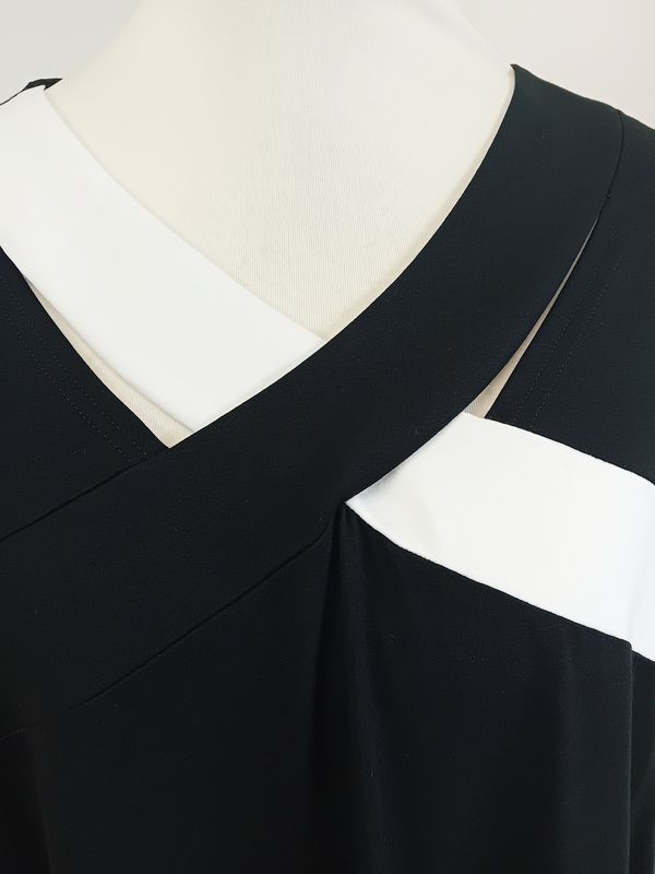 Langes ärmelloses T-Shirt von Doris Streich gr.46 in Schwarz