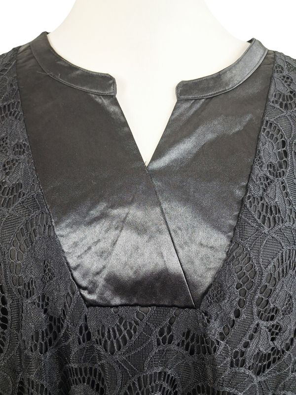 Langes Langarmshirt von Zhenzi gr.50/52 in Schwarz