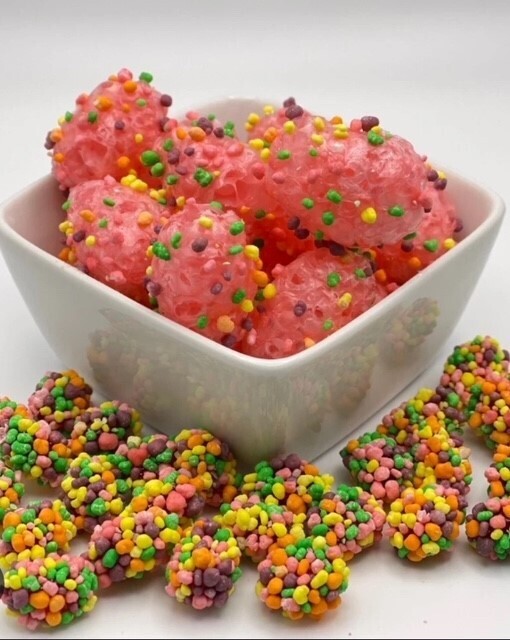 Dweeb Clusters