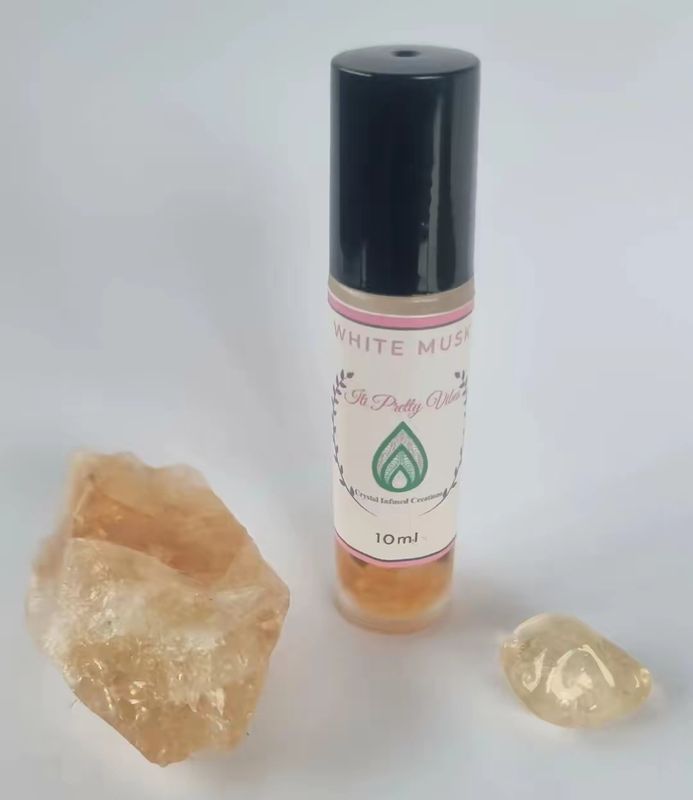White Musk &amp; Citrine Citrine chip perfume roller 