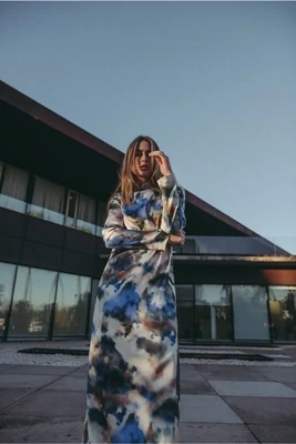 VESTIDO MIDI MANCHA