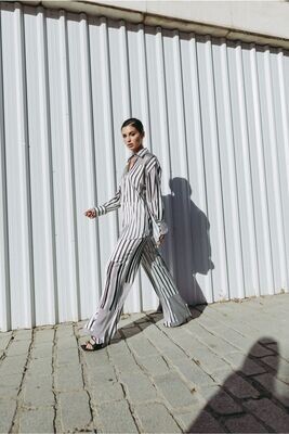 PANTALON ESTAMPADO LINEAS