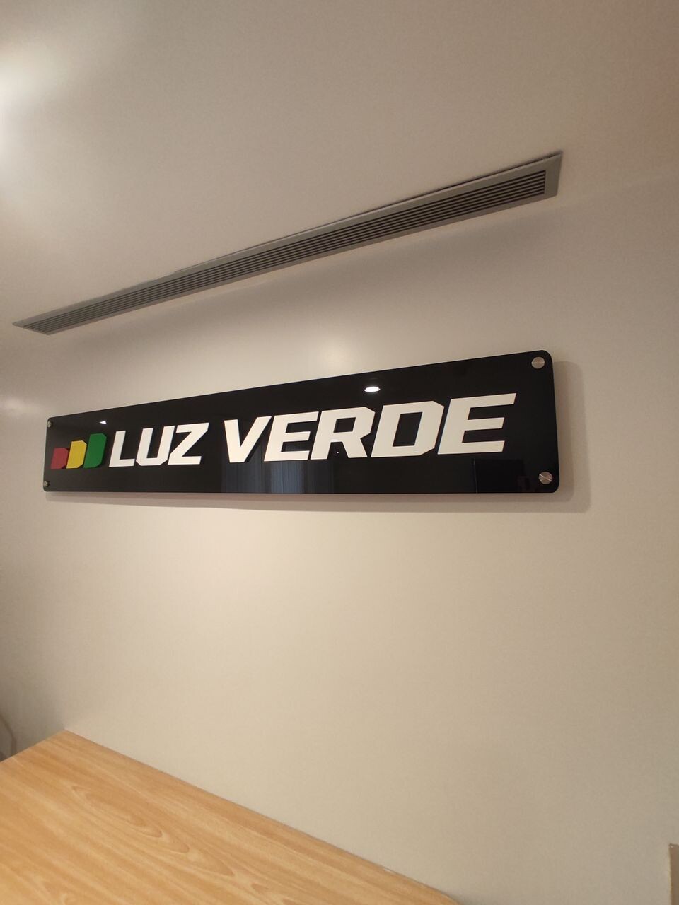 Logo Corporativo