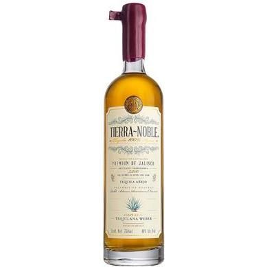 Tequila Noble Añejo 750ml