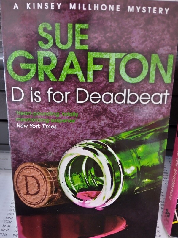 D for Deadbeat by Sue Grafton