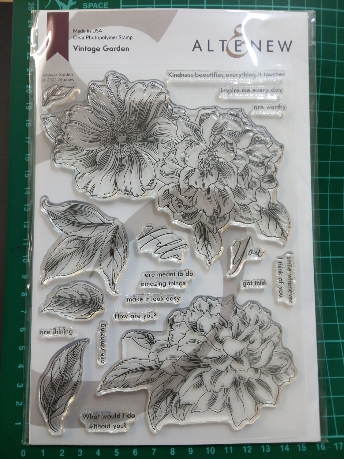 Vintage Garden, Theme: Stamp