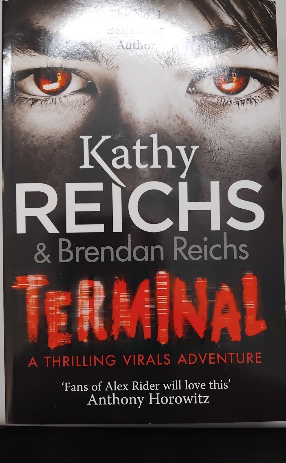 Virals Series - Kathy Reichs, Title: Terminal