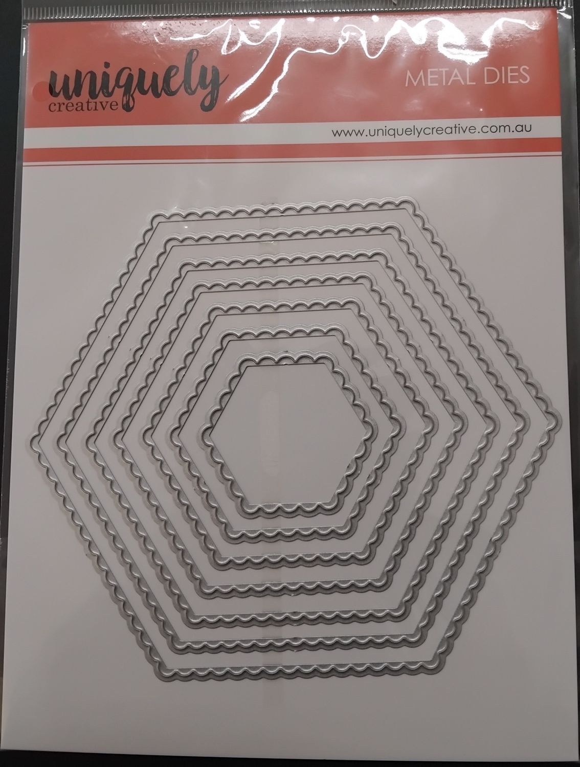 Hexagon Nesting Dies, Style: Scalloped Nesting Hexagons Die