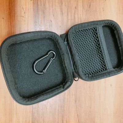 Earbud/Memory card carrying bag multi-functional storage