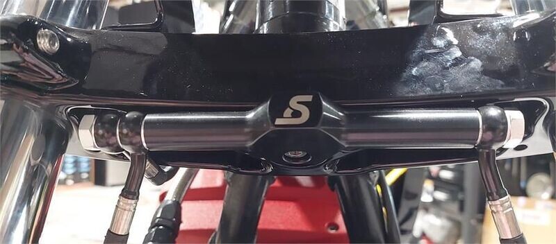 Spiegler Front Brake Line Manifold for all Dual Disc Victorys