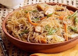 Pancit au poulet