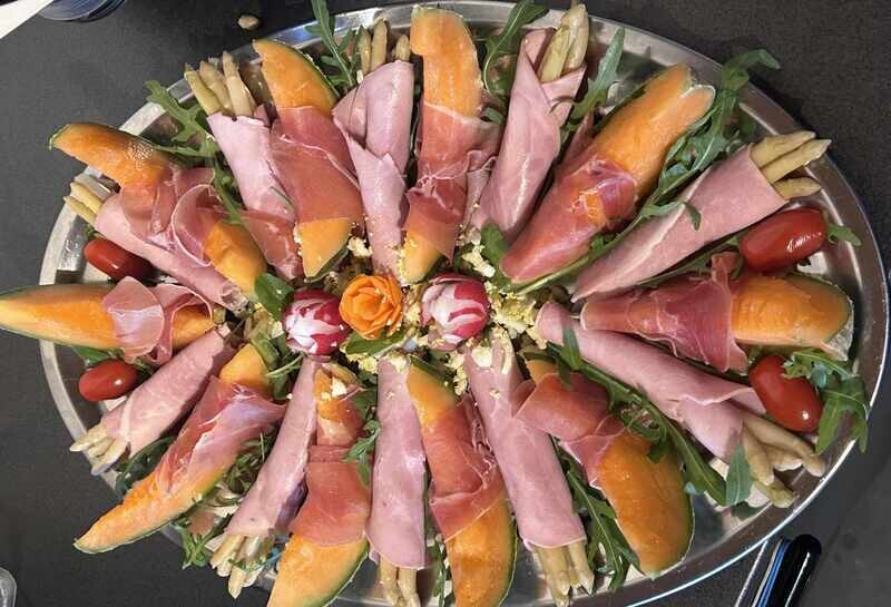 NOS BUFFETS FROIDS POUR VOS FETES ET MANIFESTATIONS