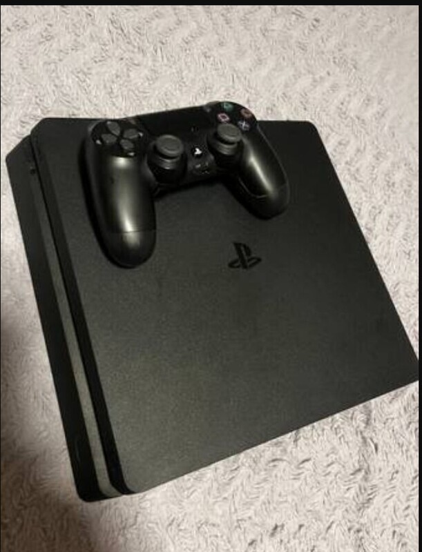 PS4 Slim