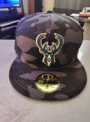 Milwaukee Bucks Sz: 8 Fitted