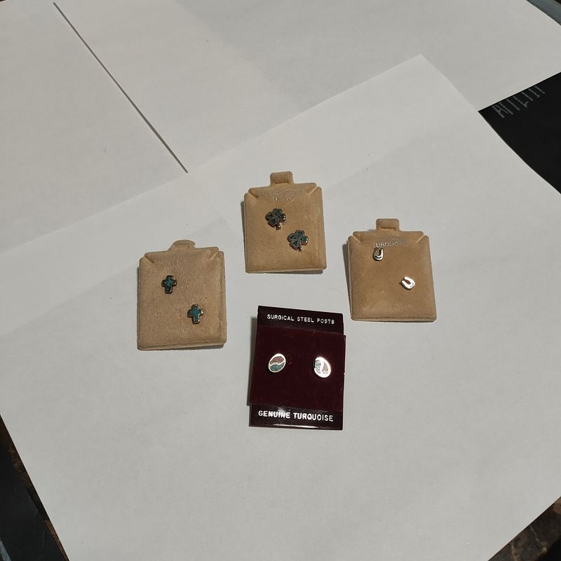 4-Set Turquoise ear ring collection