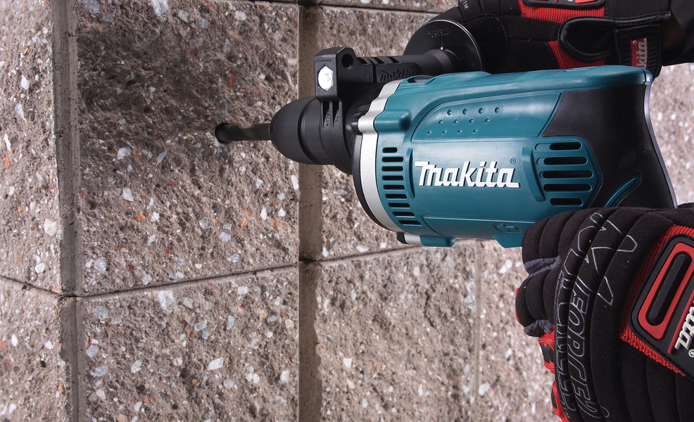 TRAPANO CON PERCUSSIONE 710W 16 mm