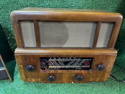 Vintage Retro Radio