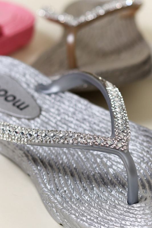 Tongs ＂LANA＂