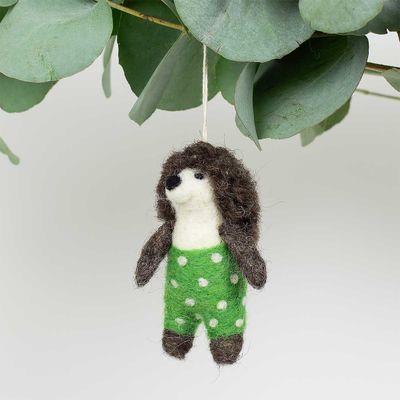 Christmas ornament egel in groene broek