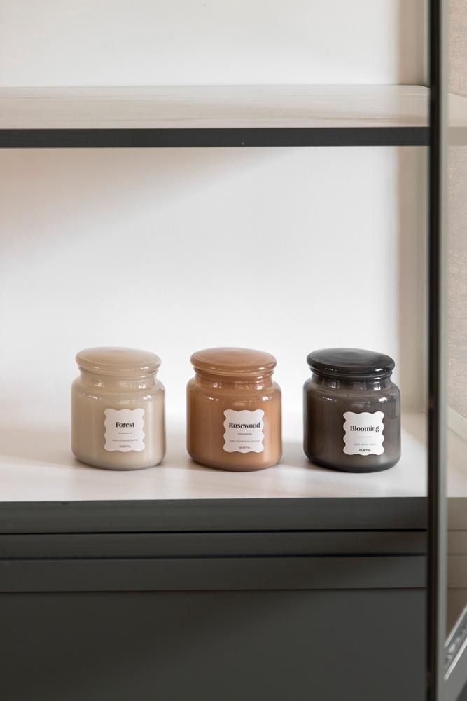 Geurkaars apothekerspot · Blooming