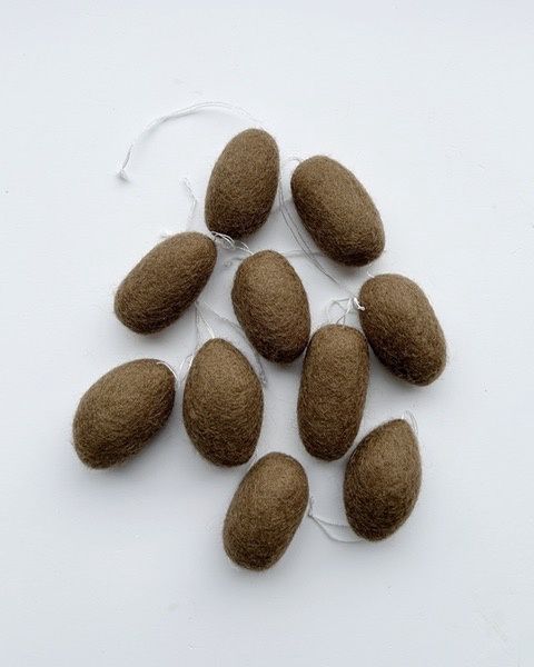 Eitje van vilt pasen · mocca