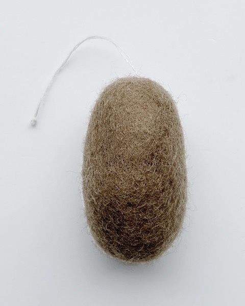 Eitje van vilt pasen · mocca