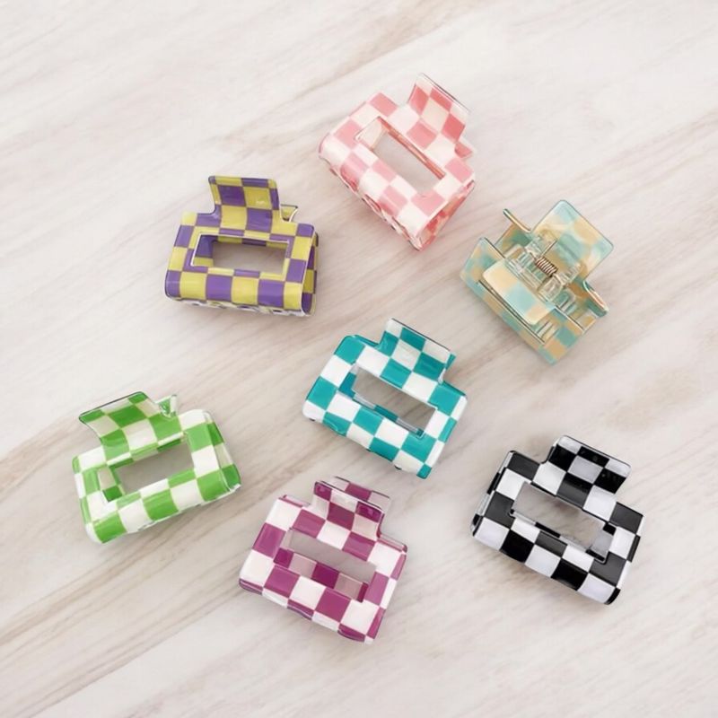 Haar klem checkered colorful klein vierkant