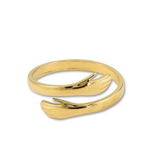 Ring hands · gold