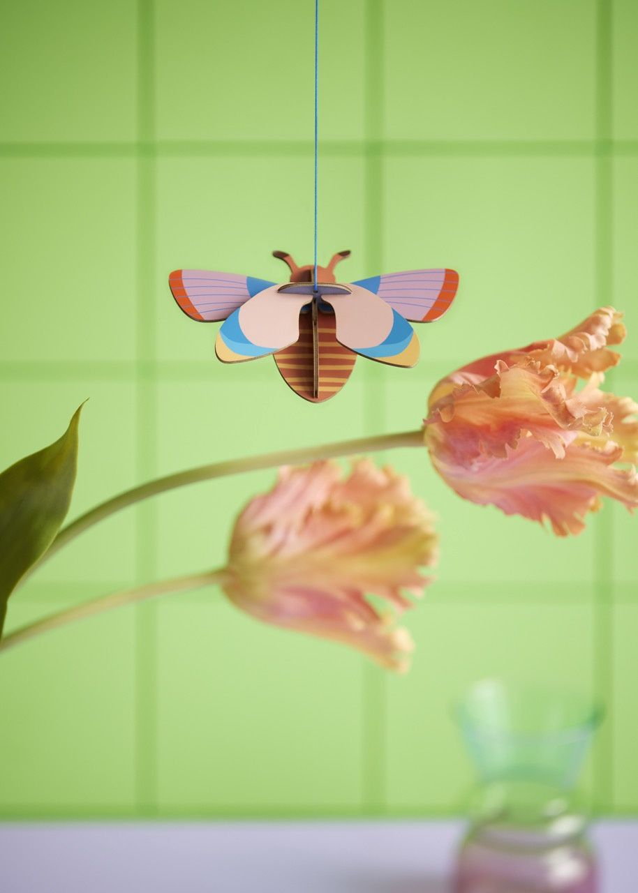 Studio ROOF · Lucky Charm bumblebee