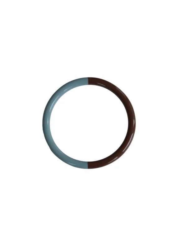 Bybjor Duo Color Bangle-armband · Dark Caramel &amp; Dusty Blue