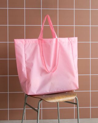 Nylon bag square · candy pink
