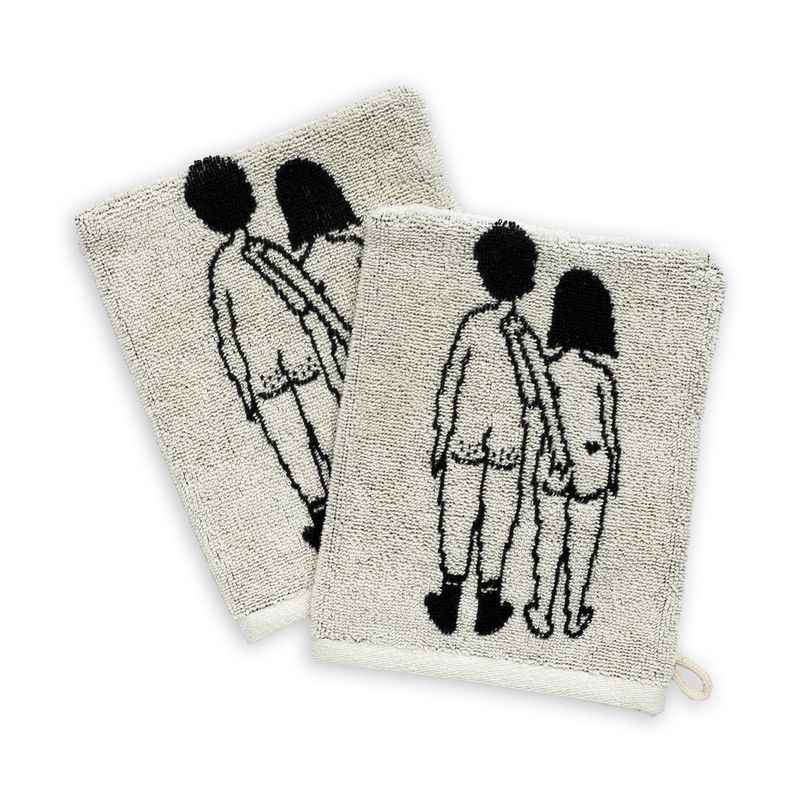 Helen B Washand naked couple back · set van 2