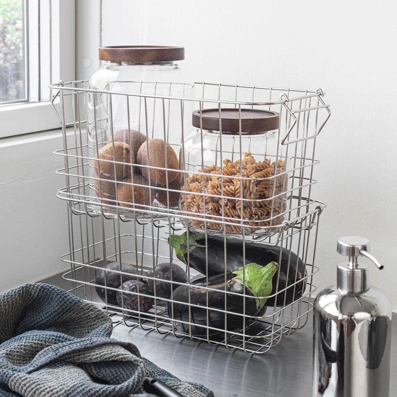 Mette Ditmer · STORE-IT mand chrome · small