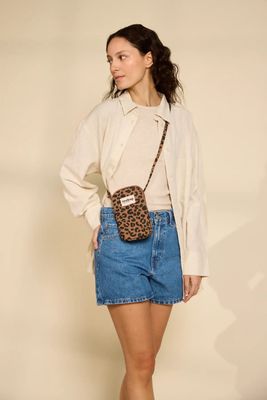 HINDBAG Phone pouch Bill • Leopard