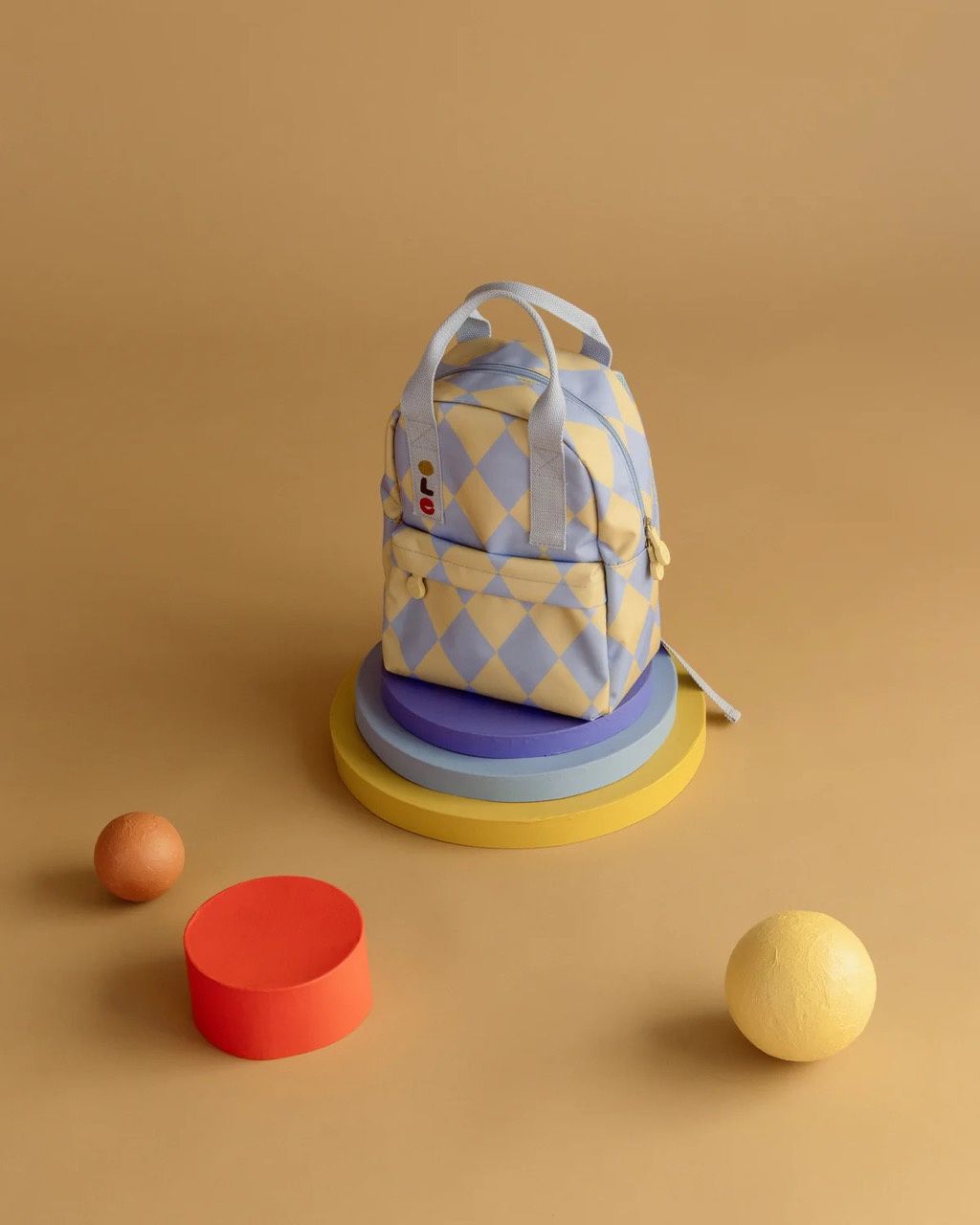 Ole · Rugtas small · diamond vanilla + ice blue