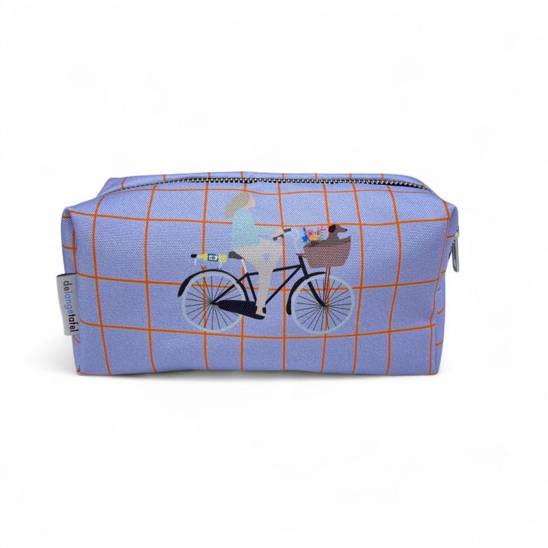 Blok etui · Checkered purple 'biking with dog'
