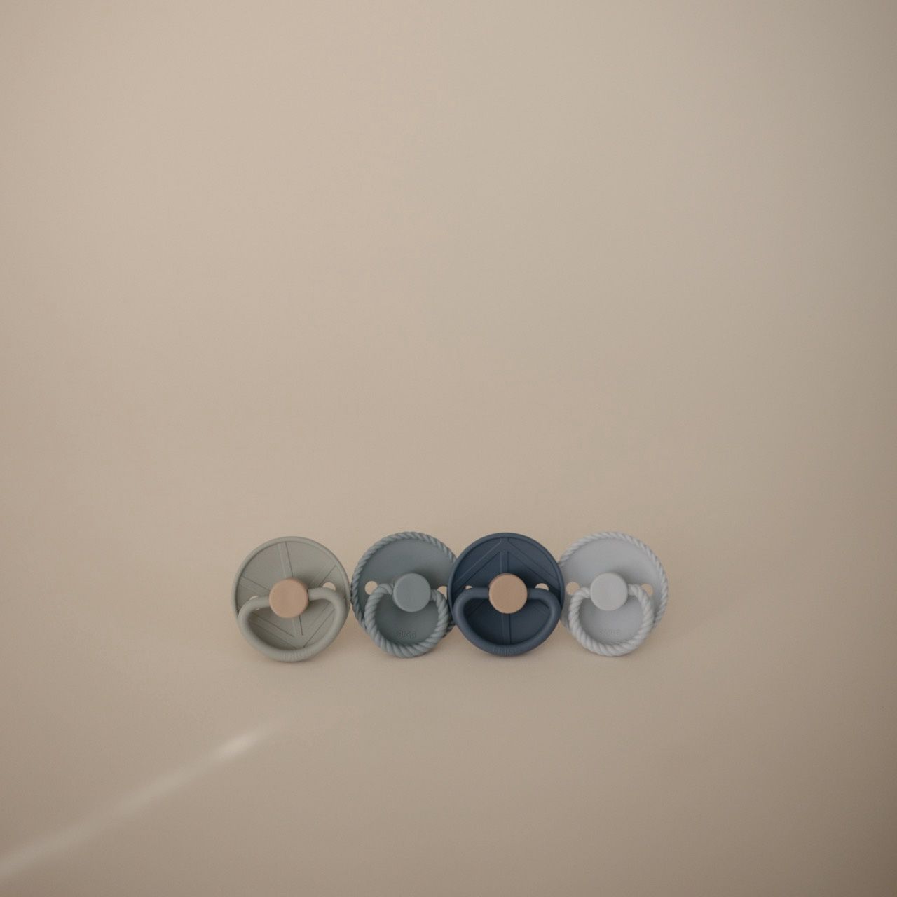 FRIGG siliconen spenen · Skyline Serenity
