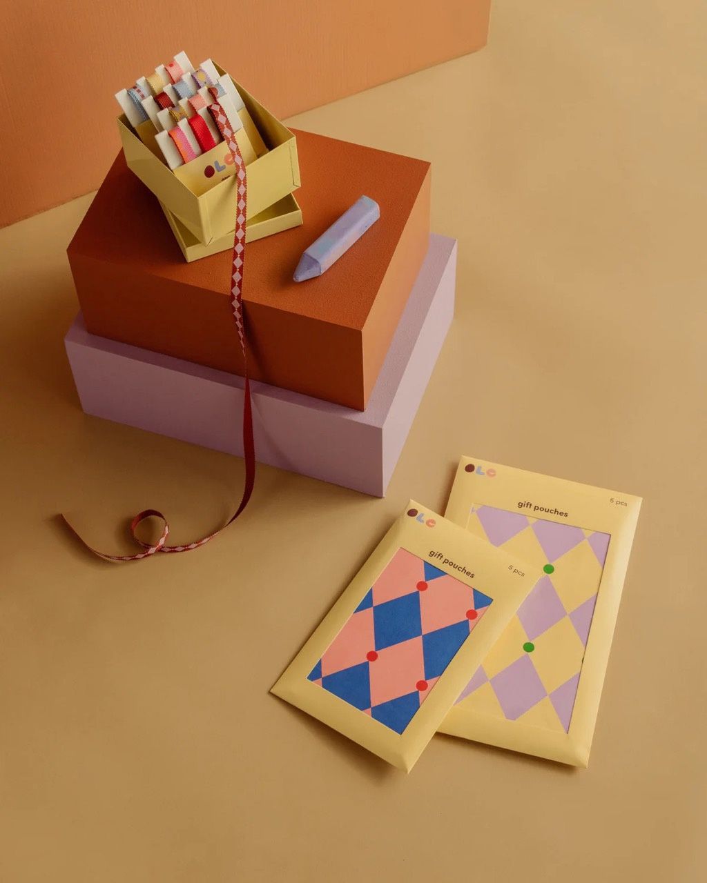Ole · Anne Pascal · circus flamingo + sapphire + poppy red blokbodemzakken