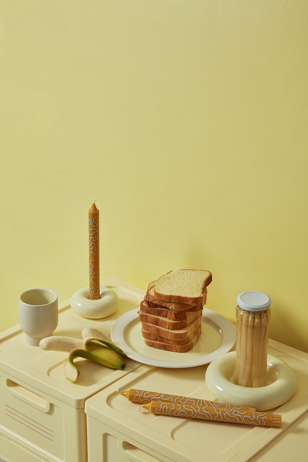 Studio About · kaarsen mint/ochre
