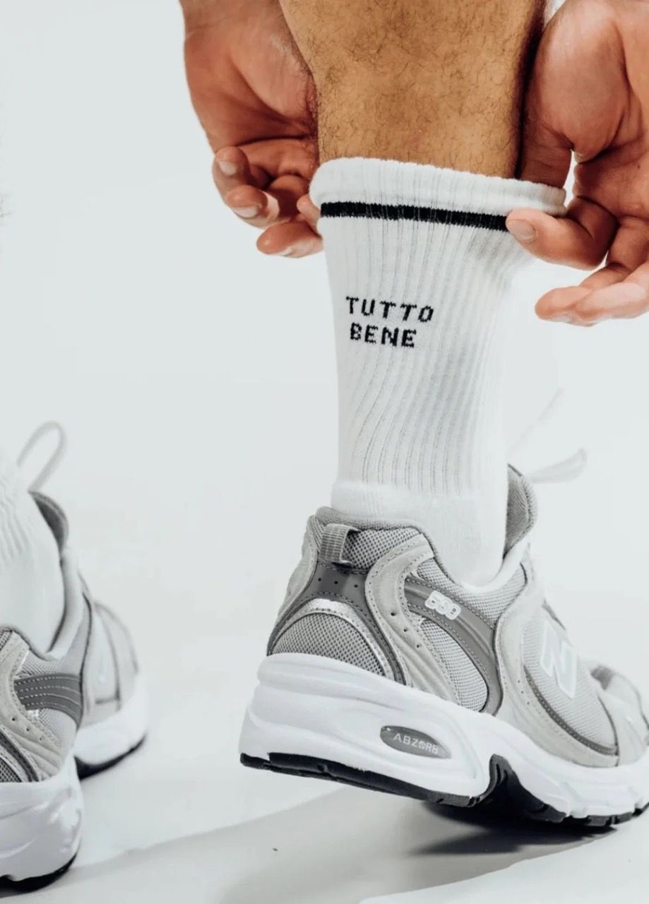 No Bad Days Club · TUTTO BENE SOCKS