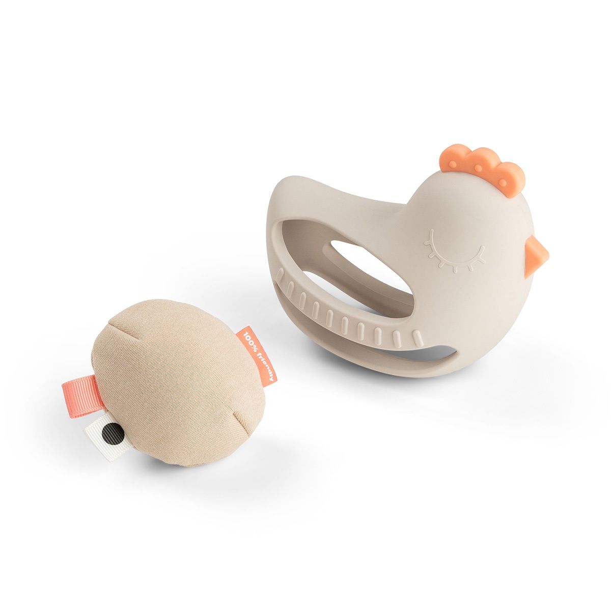 Done by Deer · Grip &amp; bijtring speelgoed met rammelaar - clucky - zand