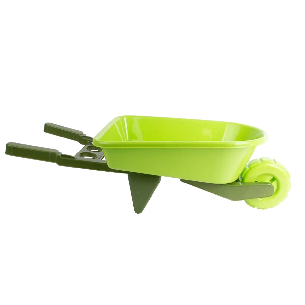 Kids in garden · Kruiwagen